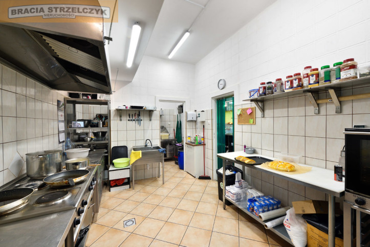 Lokal Sprzedaż  Targówek Turmoncka 7